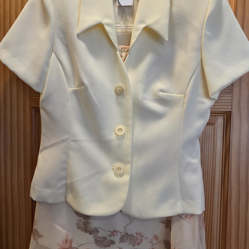 Chic Soft Muted Yellow & Floral Blazer and Skirt
